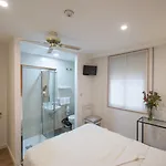 Hotel Mino *