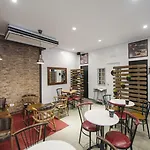 Mino Hotel