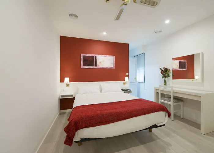 Mino Hotell
